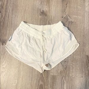Lululemon White Polka Dot Hotty Hot shorts